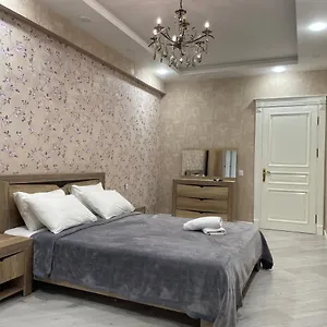 park-azure-apartment-372.aboutbakuhotels.com/