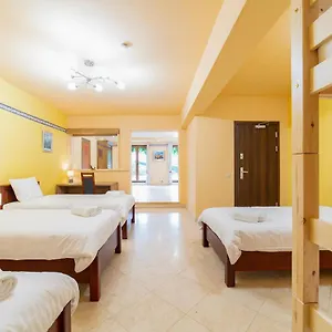 https://la-hacienda-hotel.hotelsantwerp.net