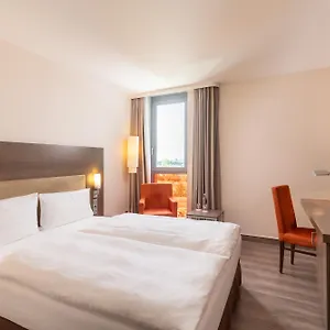 Intercityhotel Berlin Airport Area North שונפלד