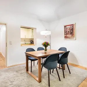 Downtown Apartments Torstr, 4 Unique Units From 1-3 Bedrooms Appartamento