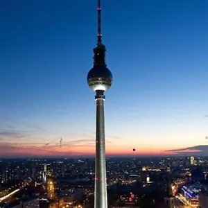 Romantic Style Alexanderplatz Apartment