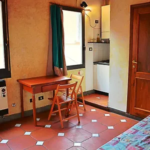 Alessandro's Small Appartamento