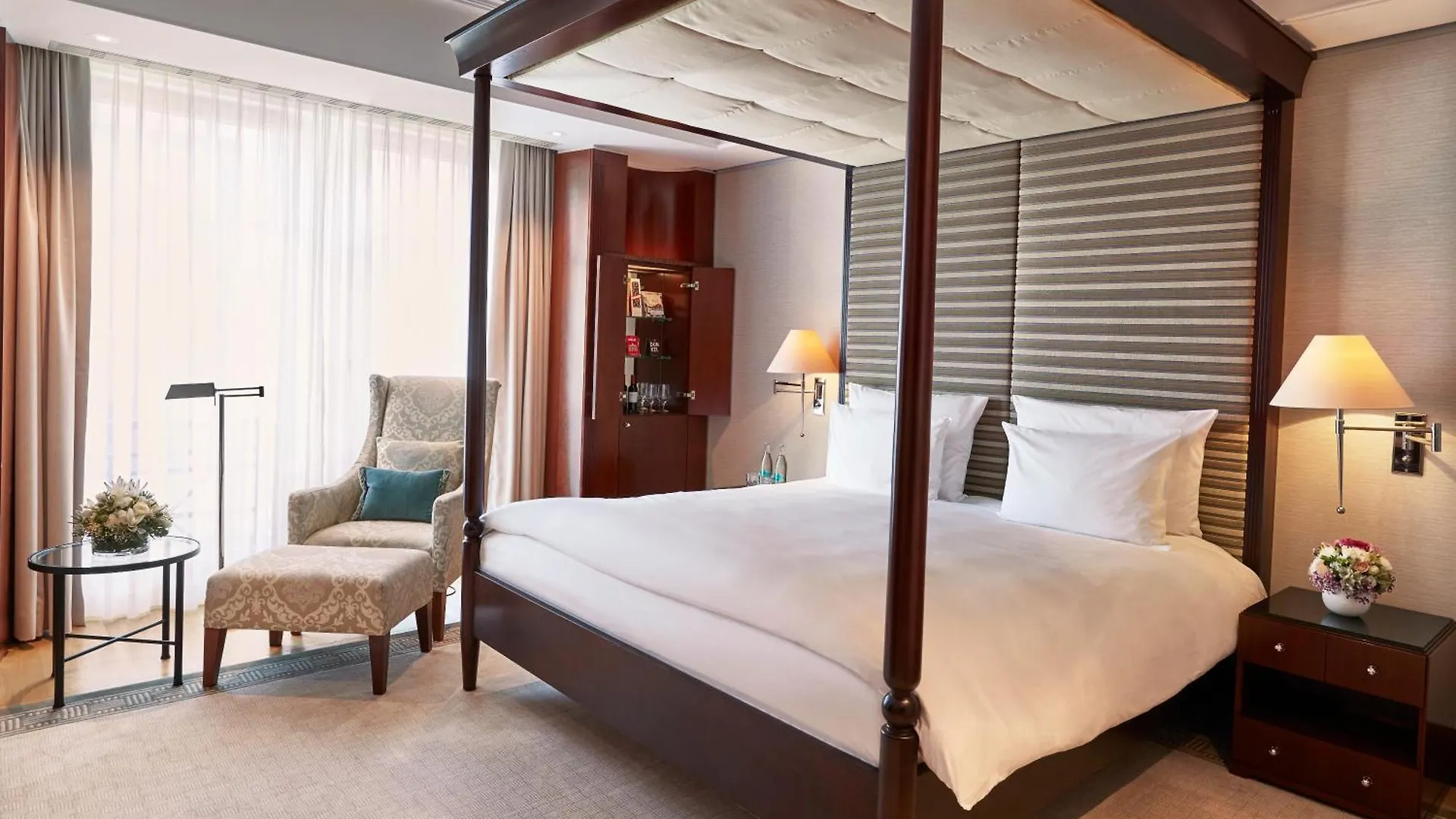 Hotel Adlon Kempinski Берлин