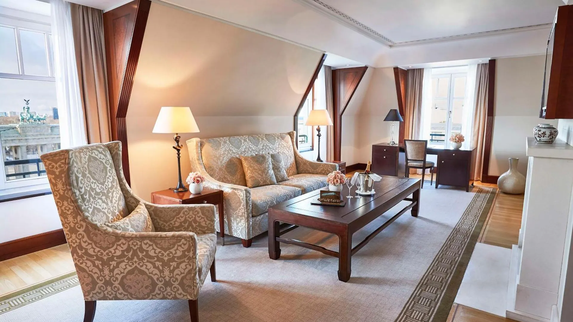 Hotel Adlon Kempinski Берлин 5*,